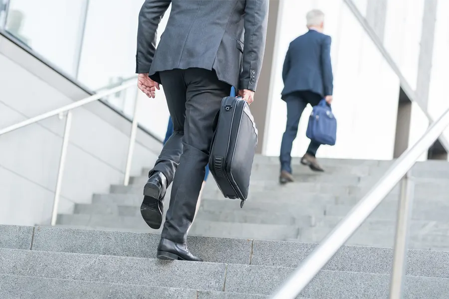 Bolsa de negócios mochila masculina que fica bem